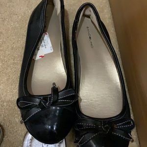 Black flats never worn